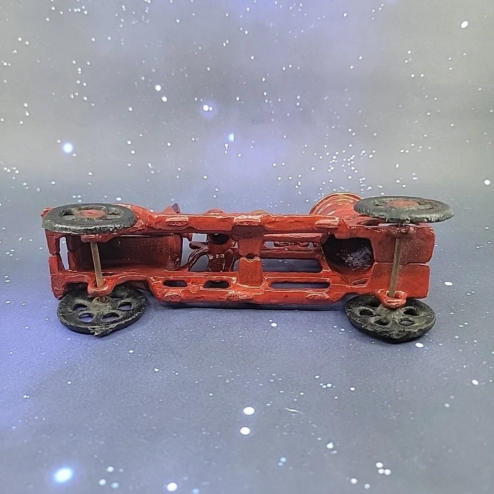 Vintage Cast‎ Iron Red Fire Engine Pumper Toy Truck 7